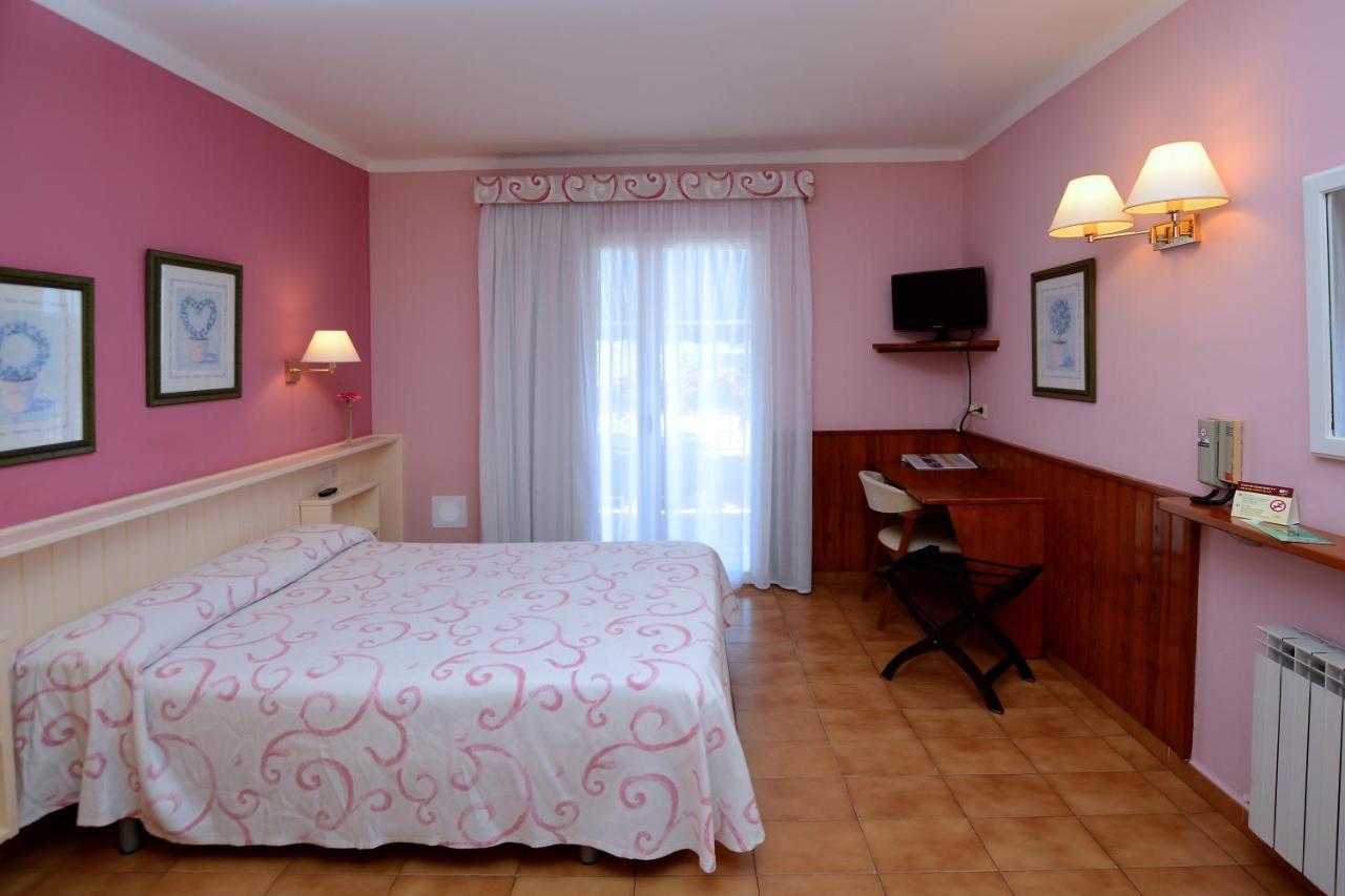 Casa Feliu Hotel ซานตาซูซานนา ภายนอก รูปภาพ